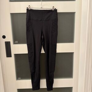 Athleta Delancey Moto tight Size Small